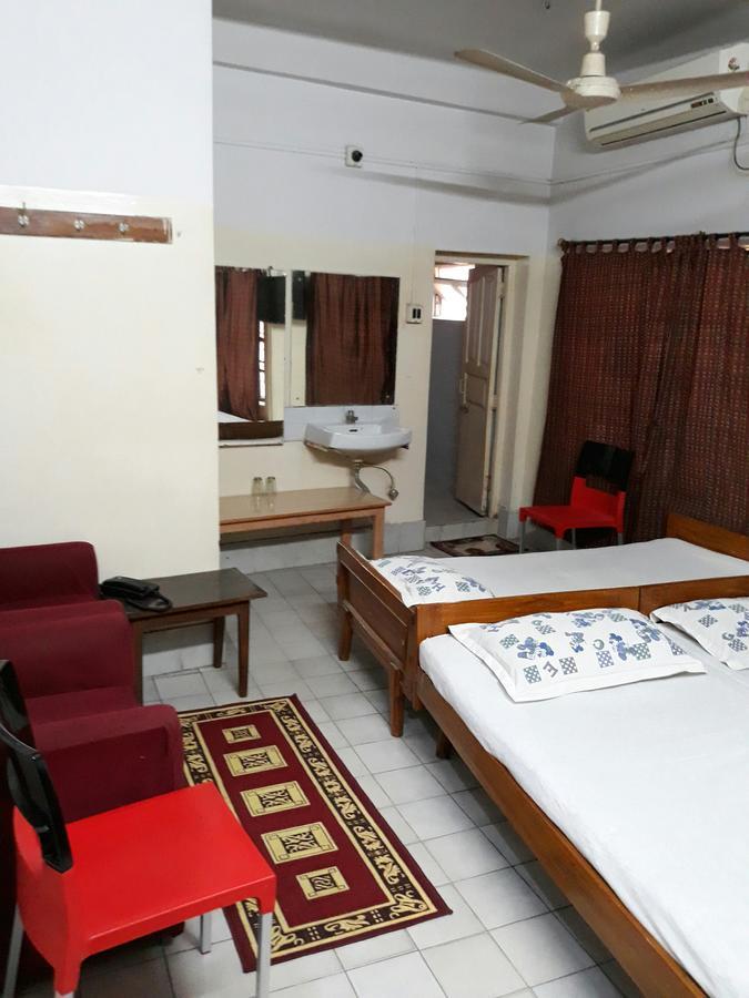 Chaiti Lodge - Santiniketan Bolpur Esterno foto