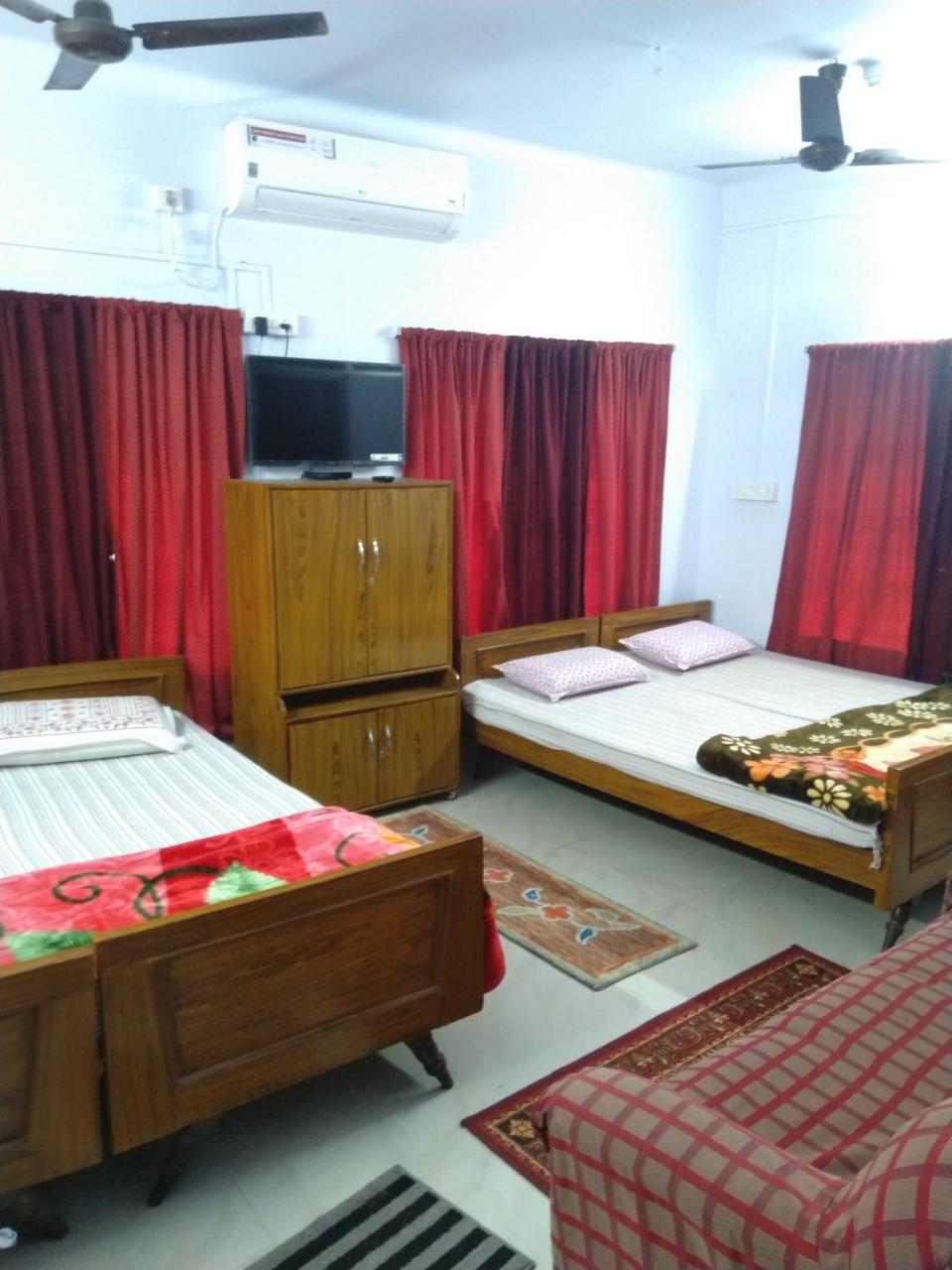Chaiti Lodge - Santiniketan Bolpur Esterno foto