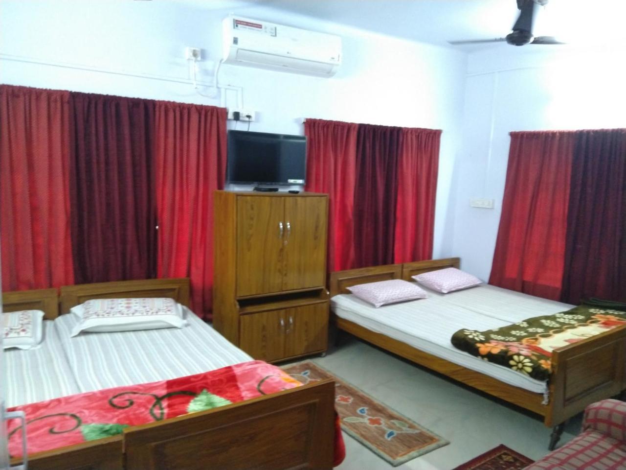 Chaiti Lodge - Santiniketan Bolpur Esterno foto